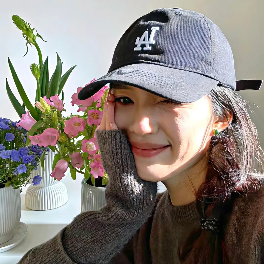三五成群