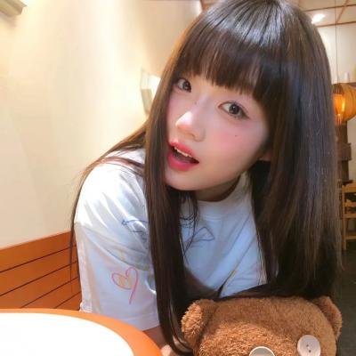 二人漫步几春秋